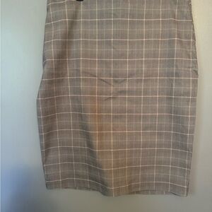 JustFab Gray Checkered Pencil Skirt
